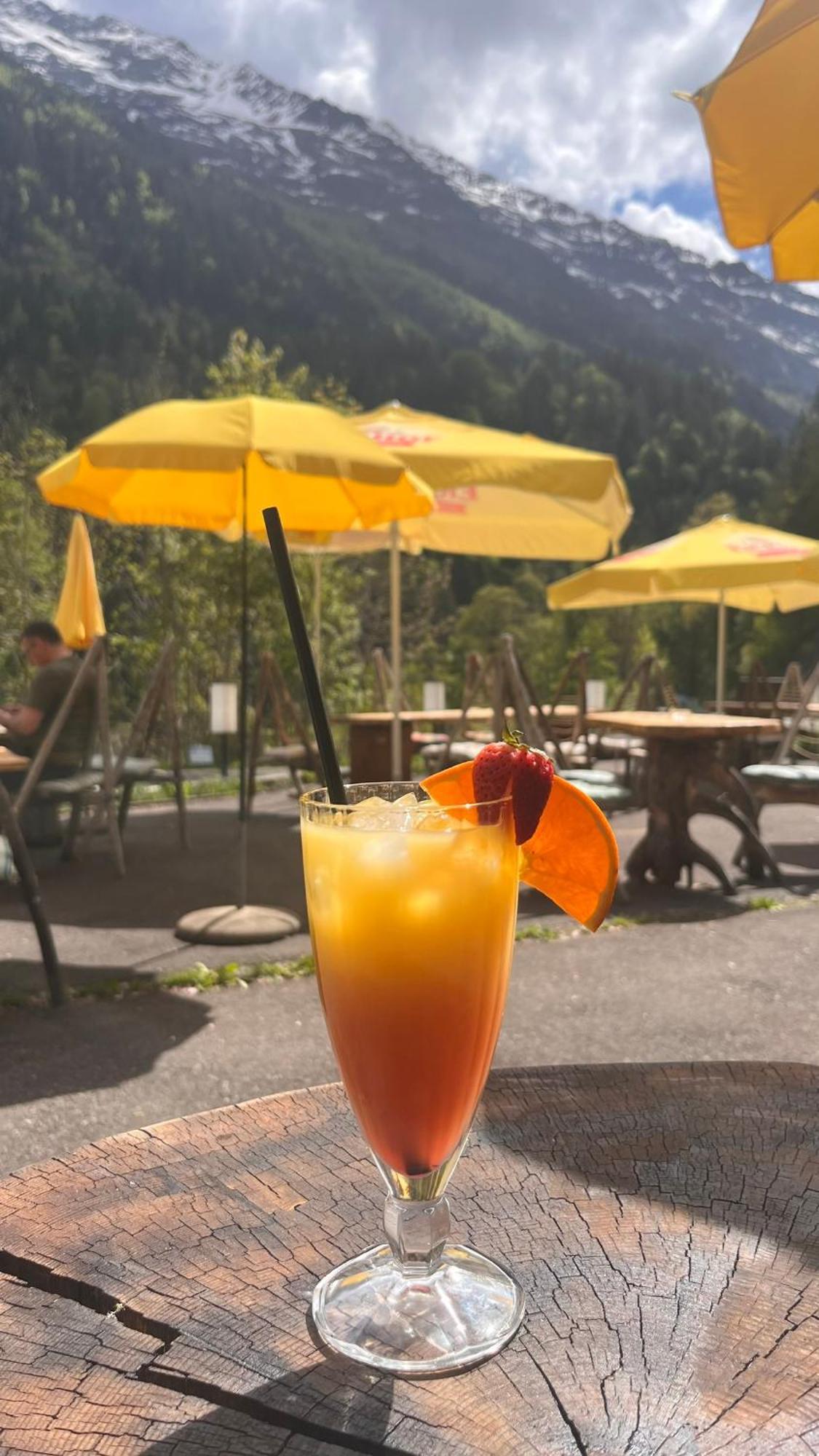 "Terrasse" Nessental Hotel Gadmen Luaran gambar